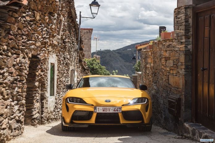 2020 Toyota Supra GR - фотография 5 из 40