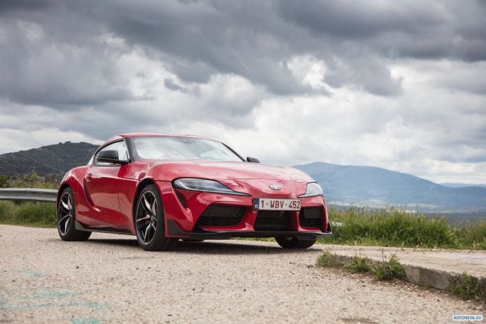 2020 Toyota Supra GR - фотография 9 из 40