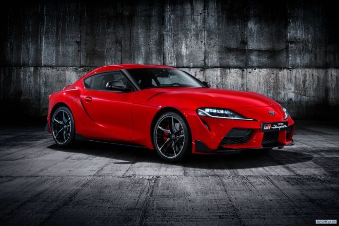 2020 Toyota Supra GR - фотография 12 из 40