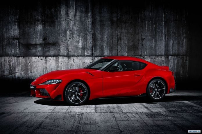 2020 Toyota Supra GR - фотография 19 из 40