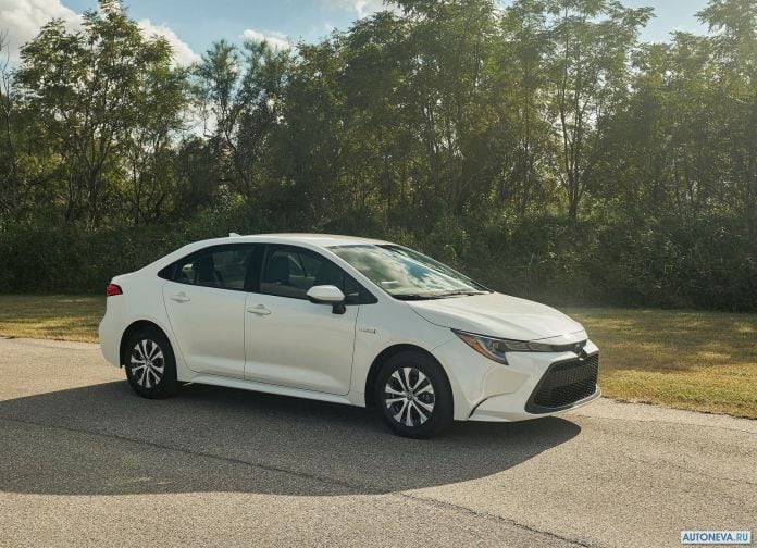 2020 Toyota Corolla Hybrid US-version - фотография 4 из 34