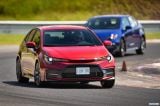 toyota_2020_corolla_se_sedan_008.jpg