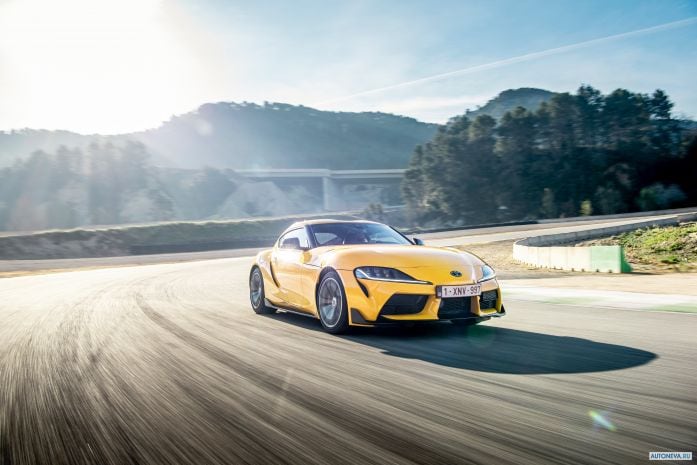 2020 Toyota Supra GR 2L - фотография 10 из 40