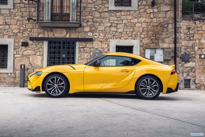 2020 Toyota Supra GR 2L - фотография 18 из 40 2020 Toyota Supra GR 2L - фотография 18 из 40