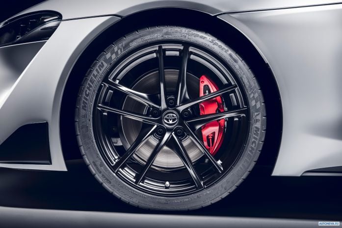 2020 Toyota Supra GR 2L Fuji Speedway Edition - фотография 24 из 41 2020 Toyota Supra GR 2L Fuji Speedway Edition - фотография 24 из 41