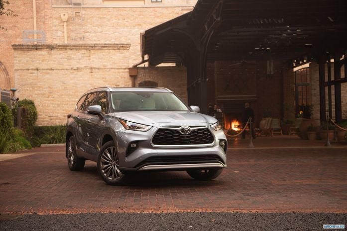 2020 Toyota Highlander Platimun AWD - фотография 1 из 40 2020 Toyota Highlander Platimun AWD - фотография 1 из 40