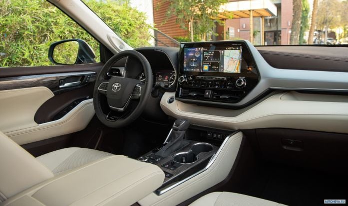 2020 Toyota Highlander Platimun AWD - фотография 30 из 40 2020 Toyota Highlander Platimun AWD - фотография 30 из 40