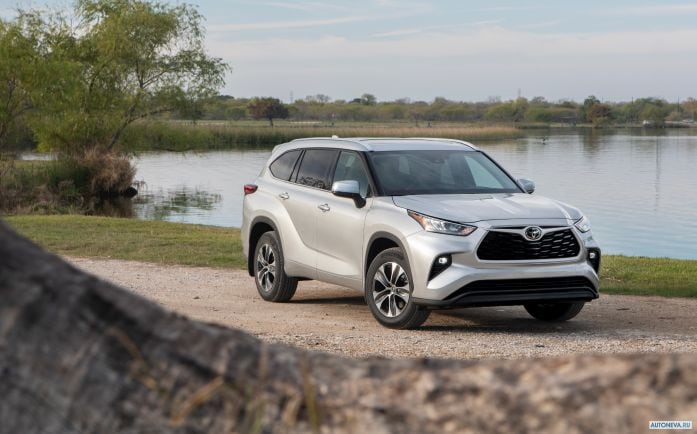 2020 Toyota Highlander XLE - фотография 8 из 28