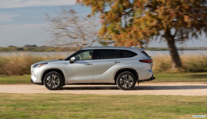 2020 Toyota Highlander XLE - фотография 10 из 28