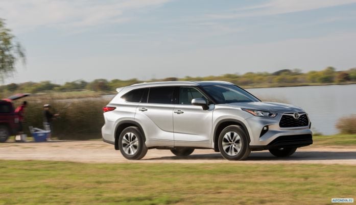 2020 Toyota Highlander XLE - фотография 13 из 28