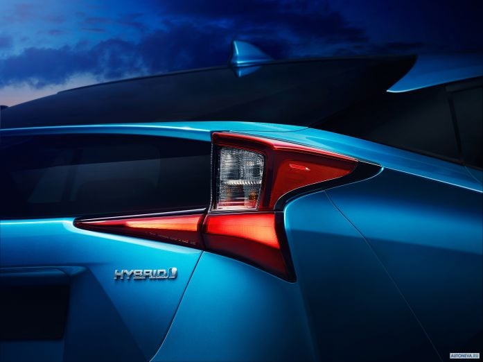 2020 Toyota Prius - фотография 18 из 18