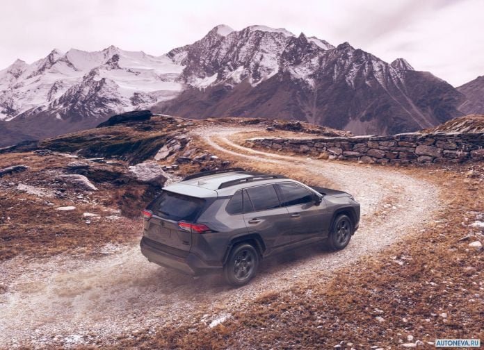 2020 Toyota Rav4 TRD Off Road - фотография 4 из 8