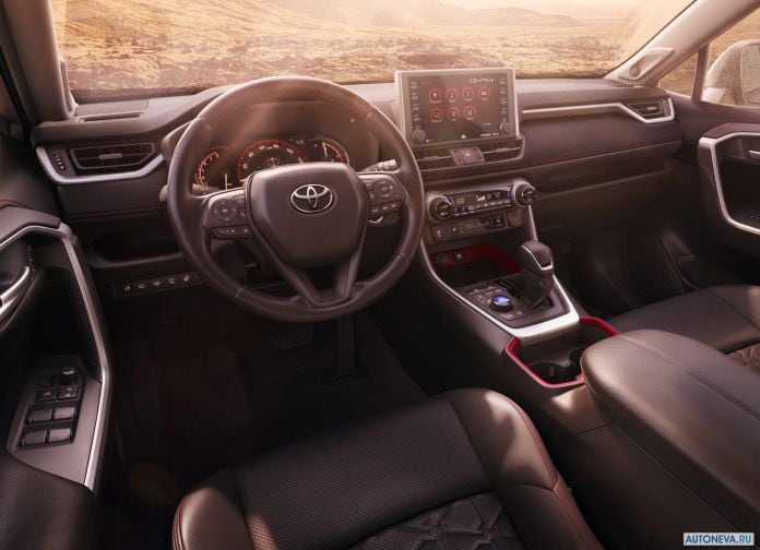 2020 Toyota Rav4 TRD Off Road - фотография 5 из 8