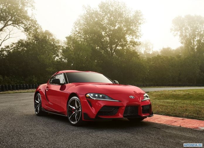 2020 Toyota Supra - фотография 2 из 90