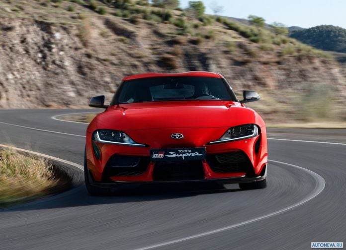 2020 Toyota Supra - фотография 38 из 90