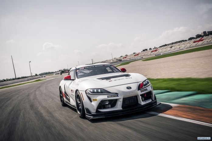 2020 Toyota Supra GT4 - фотография 5 из 10 2020 Toyota Supra GT4 - фотография 5 из 10