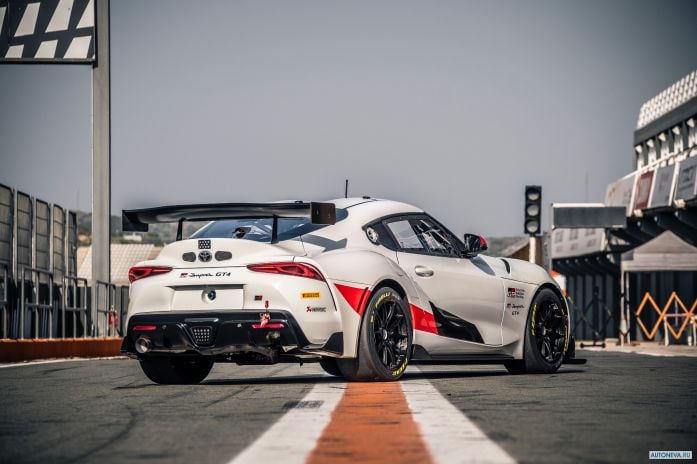 2020 Toyota Supra GT4 - фотография 9 из 10 2020 Toyota Supra GT4 - фотография 9 из 10