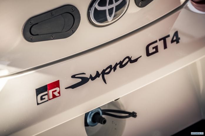 2020 Toyota Supra GT4 - фотография 10 из 10
