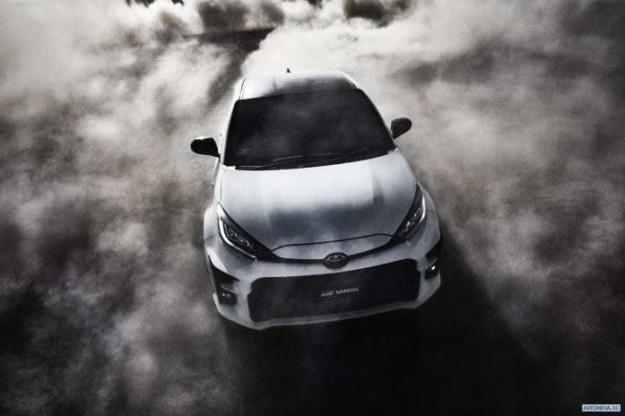 2020 Toyota Yaris GR - фотография 1 из 12