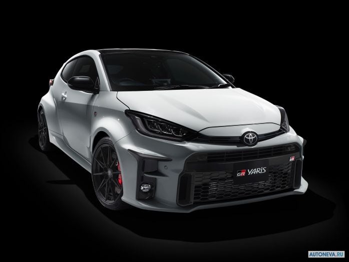 2020 Toyota Yaris GR - фотография 2 из 12