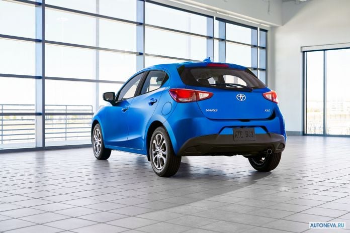 2020 Toyota Yaris Hatchback US-version - фотография 3 из 11 2020 Toyota Yaris Hatchback US-version - фотография 3 из 11
