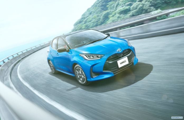 2020 Toyota Yaris Hybrid JP - фотография 1 из 25 2020 Toyota Yaris Hybrid JP - фотография 1 из 25