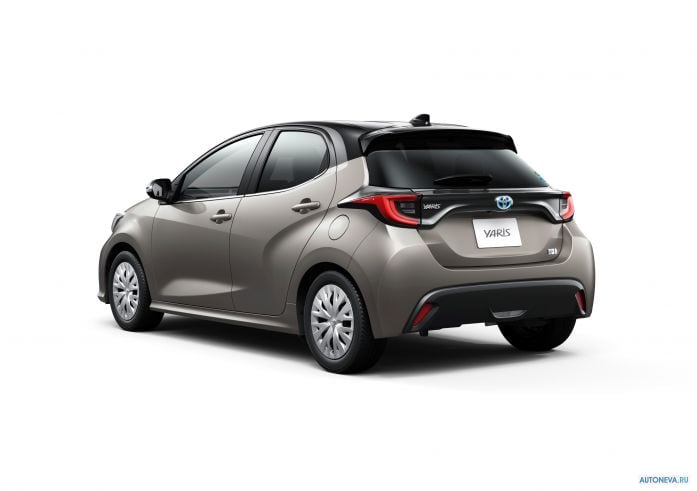 2020 Toyota Yaris Hybrid JP - фотография 18 из 25