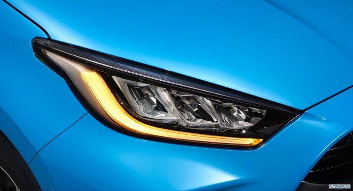 2020 Toyota Yaris Hybrid JP - фотография 25 из 25