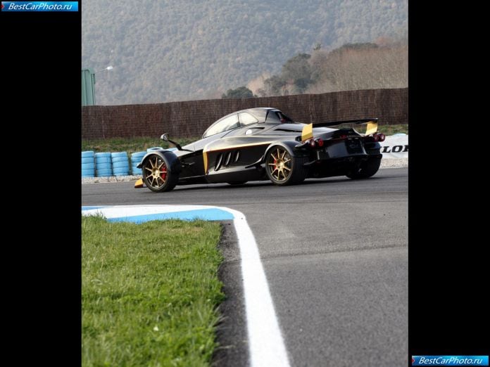 2009 Tramontana R - фотография 35 из 41