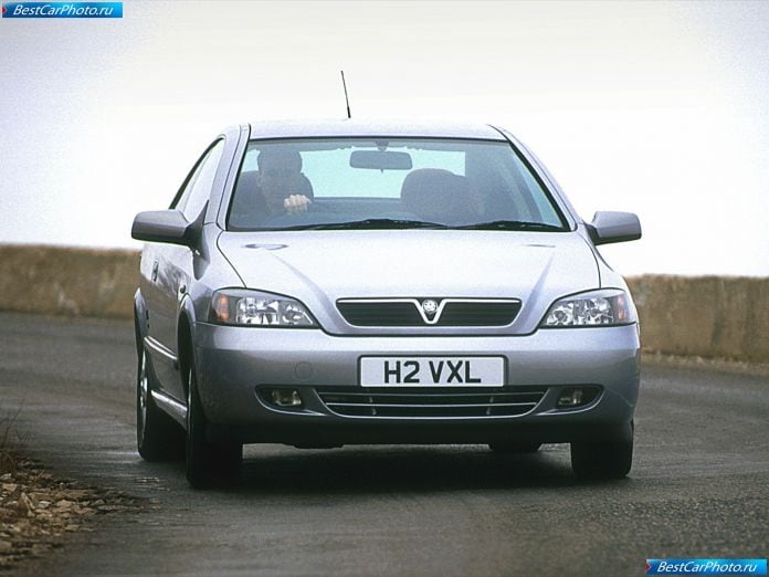 2000 Vauxhall Astra Coupe - фотография 3 из 6