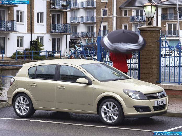 2005 Vauxhall Astra 5-door - фотография 7 из 53