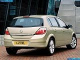 vauxhall_2005-astra_5-door_1600x1200_023.jpg