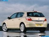 vauxhall_2005-astra_5-door_1600x1200_027.jpg