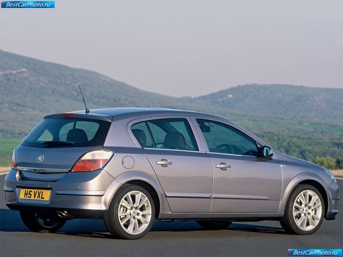 2005 Vauxhall Astra 5-door - фотография 40 из 53