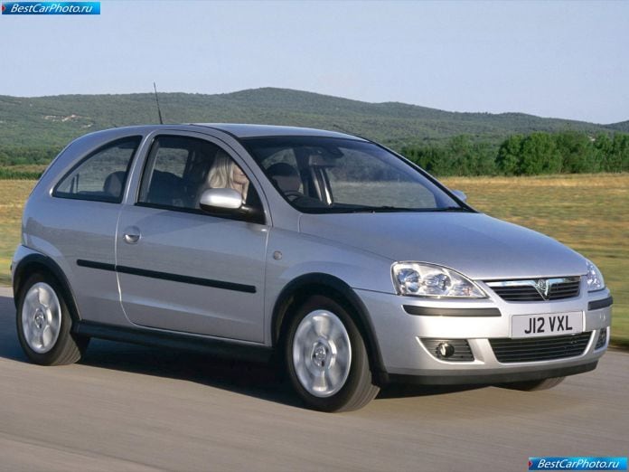 2005 Vauxhall Corsa - фотография 2 из 11