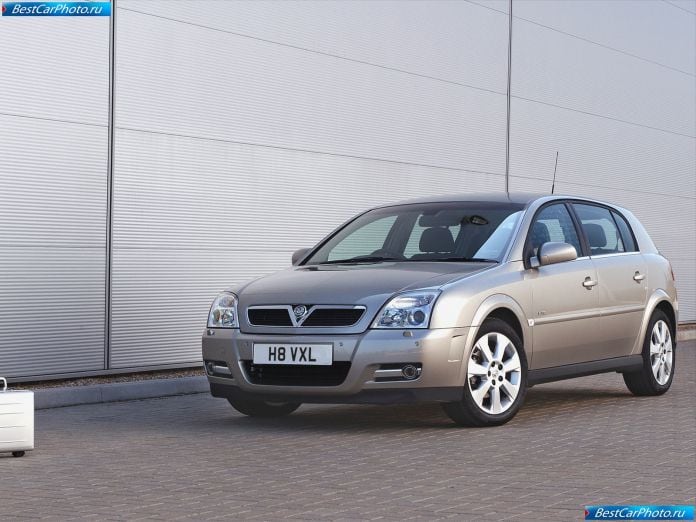 2005 Vauxhall Signum - фотография 1 из 8