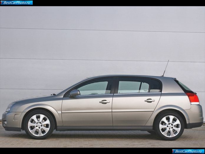 2005 Vauxhall Signum - фотография 6 из 8