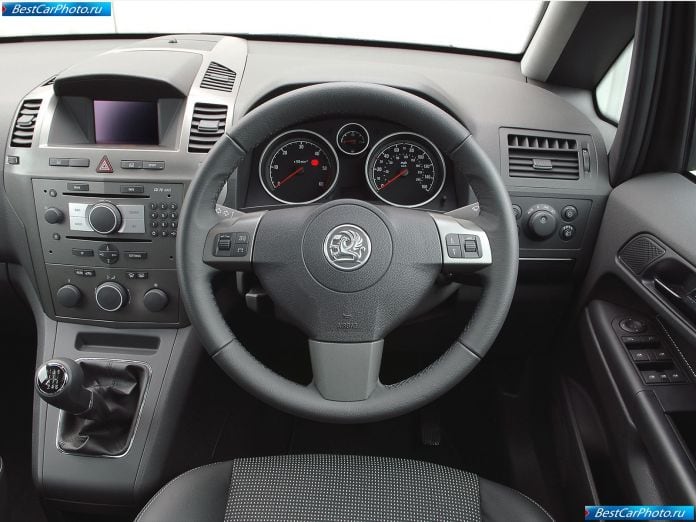 2005 Vauxhall Zafira - фотография 36 из 48