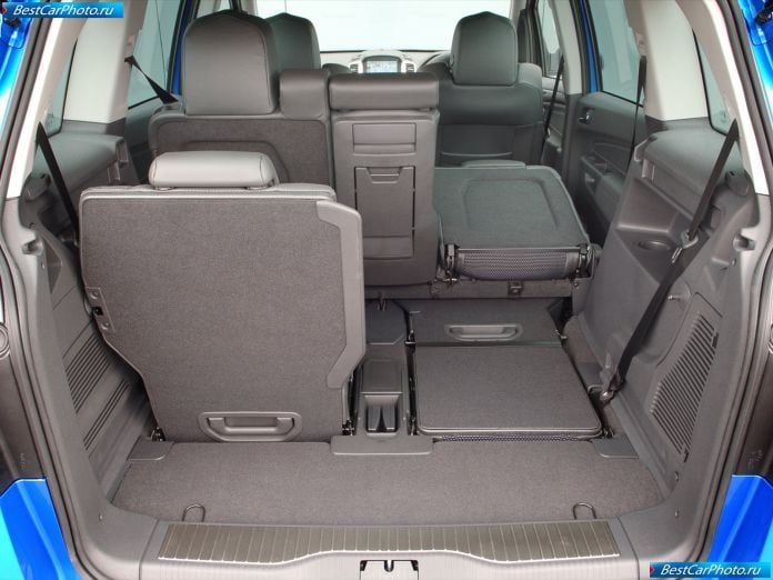2005 Vauxhall Zafira Vxr - фотография 24 из 28