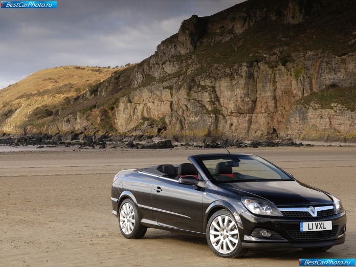 2006 Vauxhall Astra Twintop - фотография 11 из 54