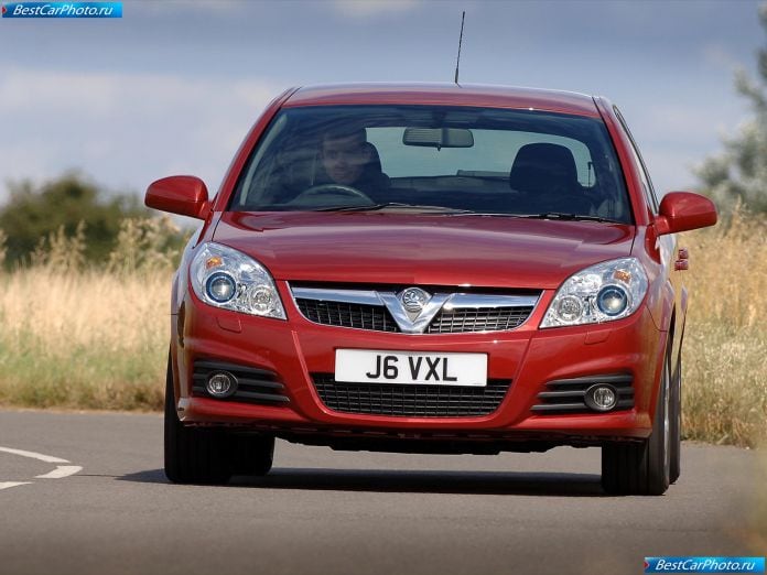 2006 Vauxhall Vectra - фотография 9 из 27