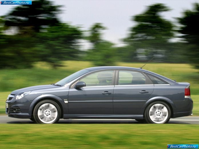 2006 Vauxhall Vectra - фотография 11 из 27