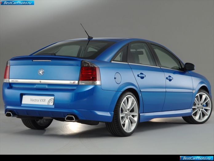 2006 Vauxhall Vectra Vxr - фотография 14 из 31