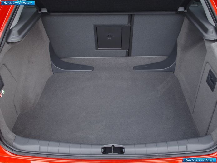 2006 Vauxhall Vectra Vxr - фотография 22 из 31