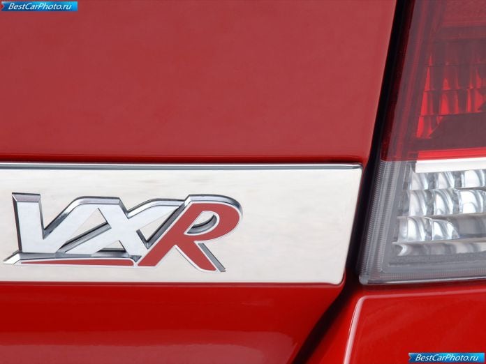 2006 Vauxhall Vectra Vxr - фотография 24 из 31