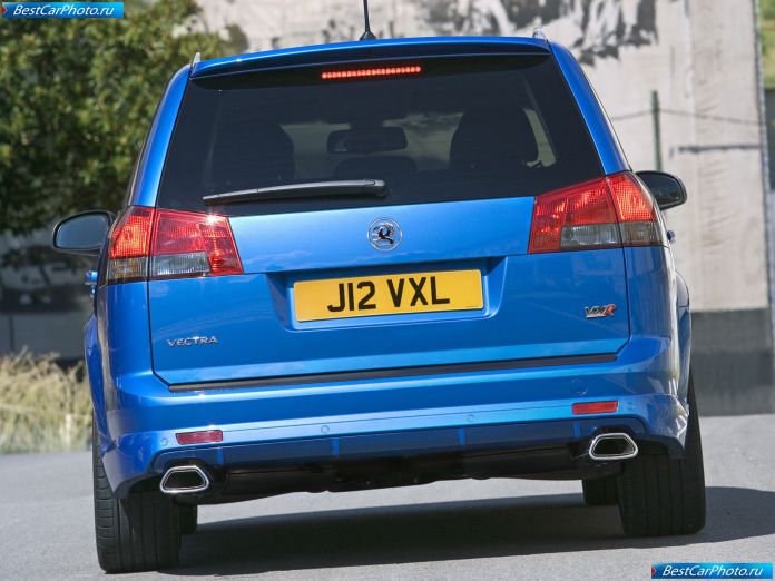 2006 Vauxhall Vectra Vxr Estate - фотография 6 из 9 2006 Vauxhall Vectra Vxr Estate - фотография 6 из 9