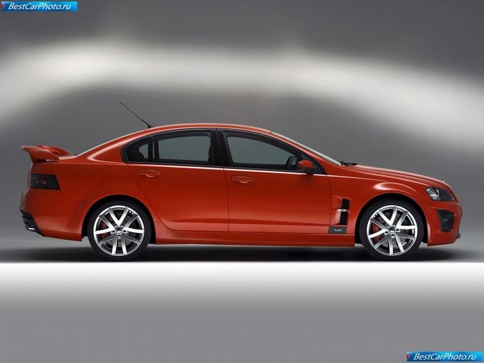 2007 Vauxhall Vxr8 - фотография 16 из 38 2007 Vauxhall Vxr8 - фотография 16 из 38