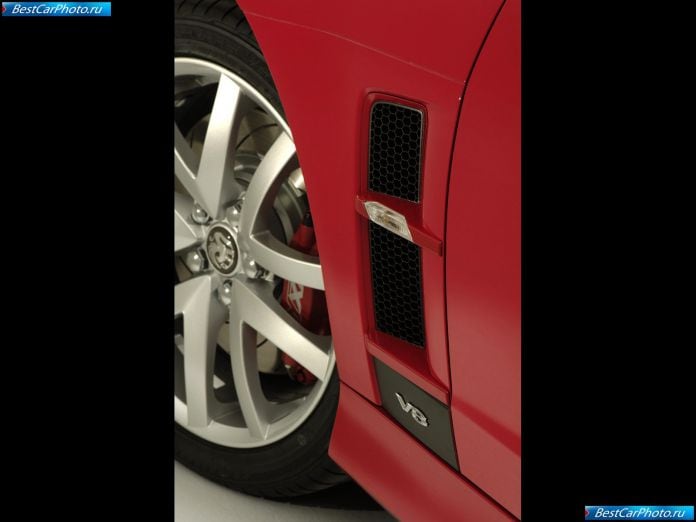 2007 Vauxhall Vxr8 - фотография 35 из 38
