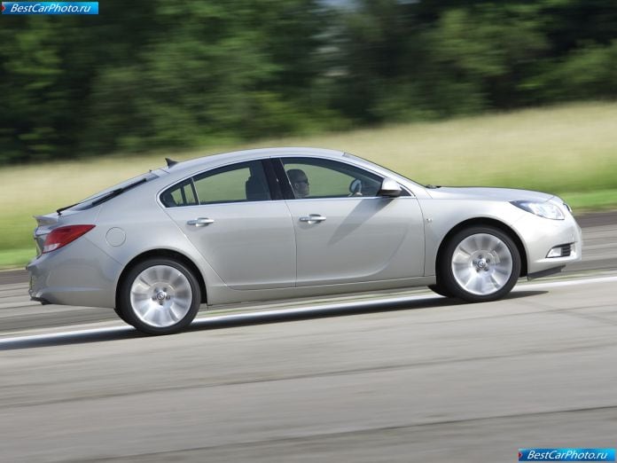 2009 Vauxhall Insignia - фотография 24 из 77