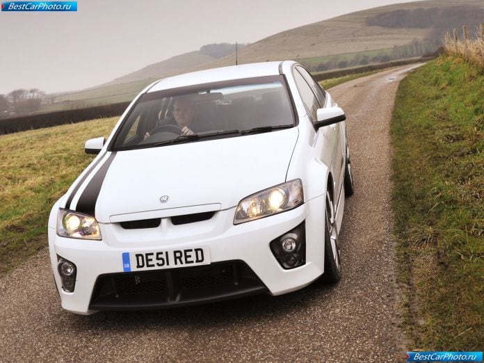 2009 Vauxhall Vxr8 Bathurst S - фотография 3 из 29